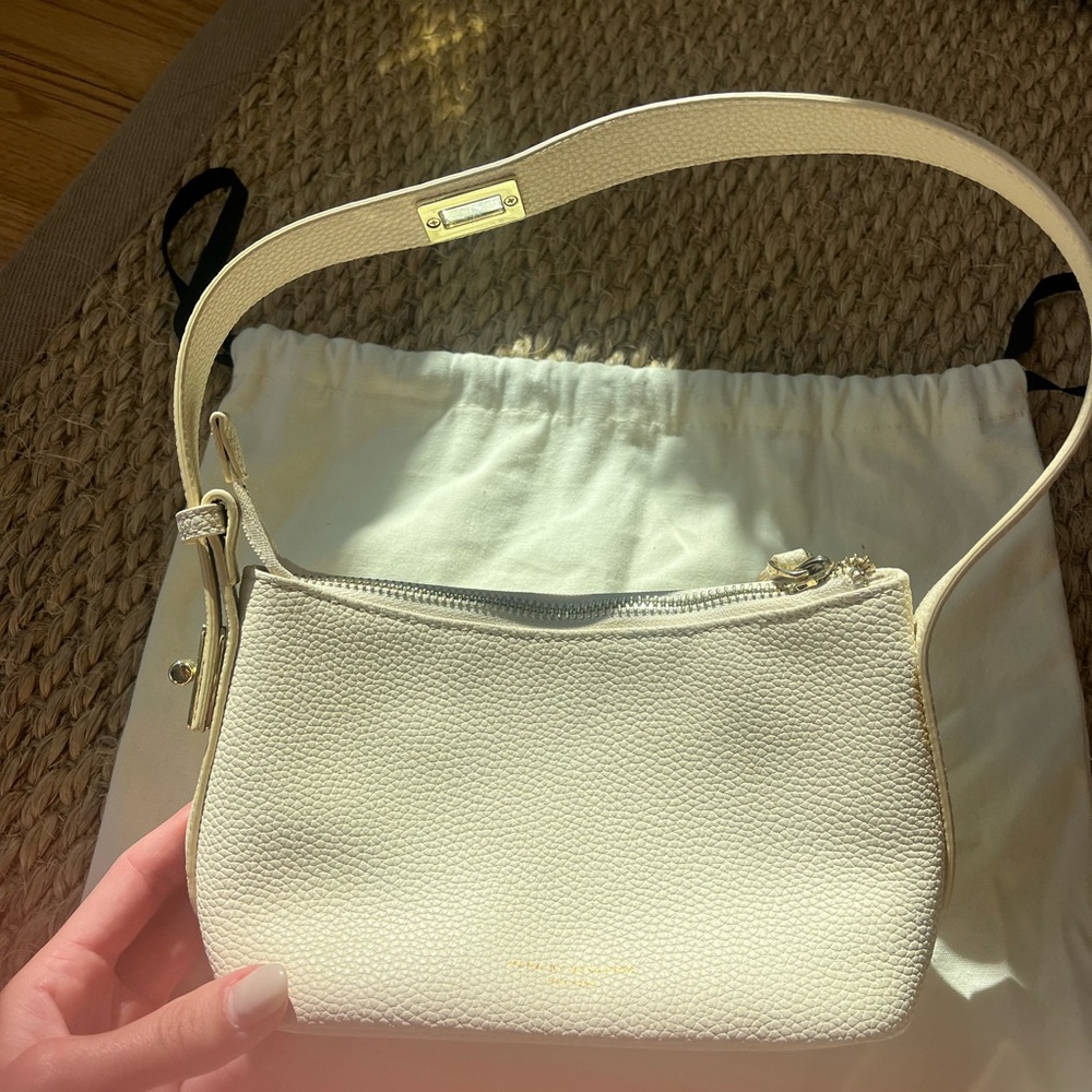 Ivory Twister Hobo bag Verified
